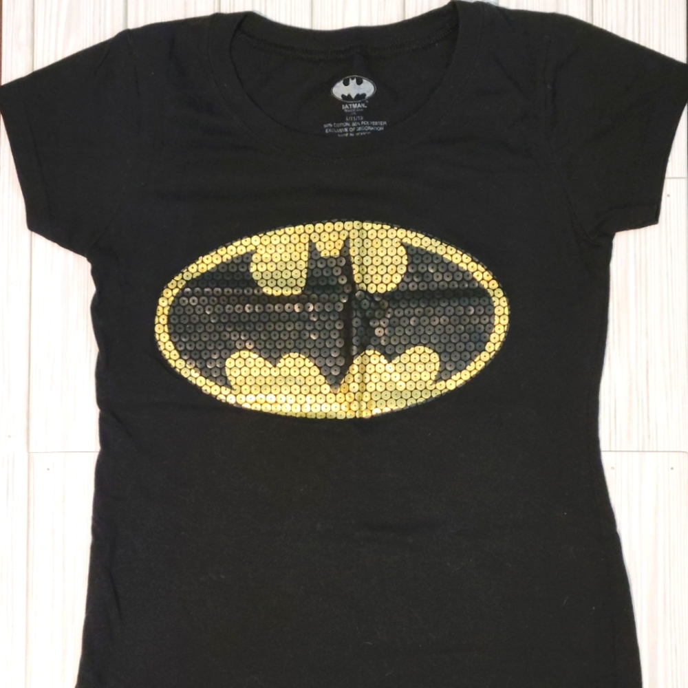 Batman Fitted Black And Gold Basic Tshirt Junior Size Large 11-13 EUC